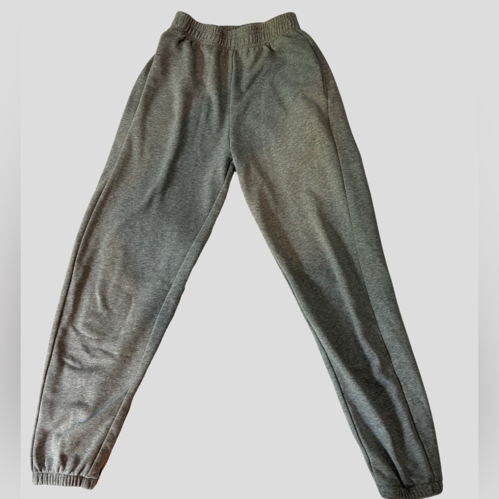 Gray sweatpants